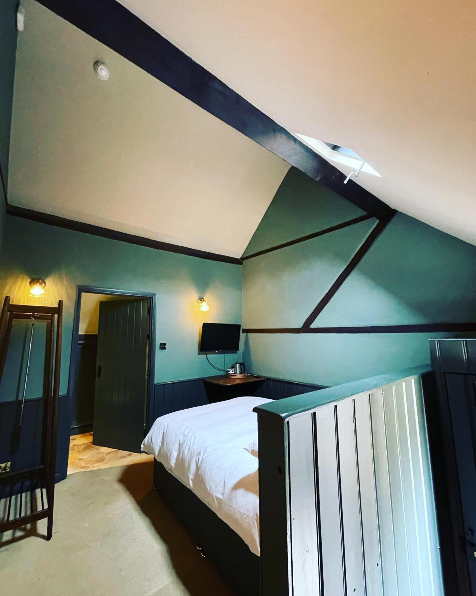 The Plume Of Feathers Farnham  Chambre photo